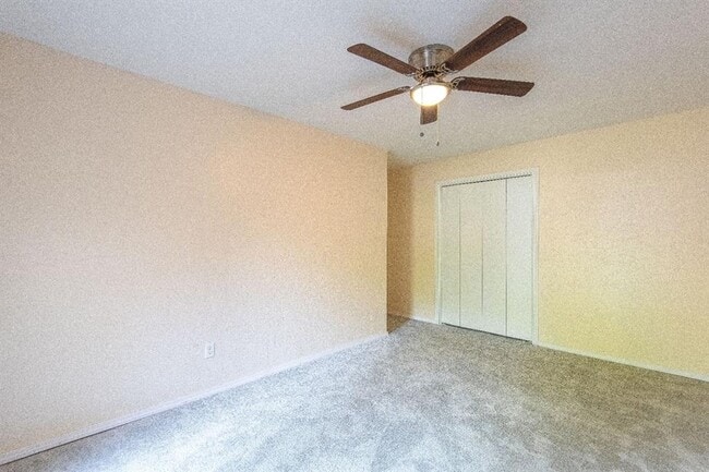 Building Photo - 613 Doe Trail