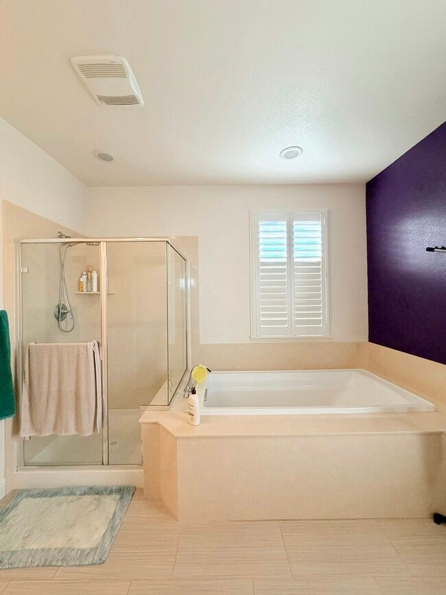 Building Photo - 3138 Vittoria Loop