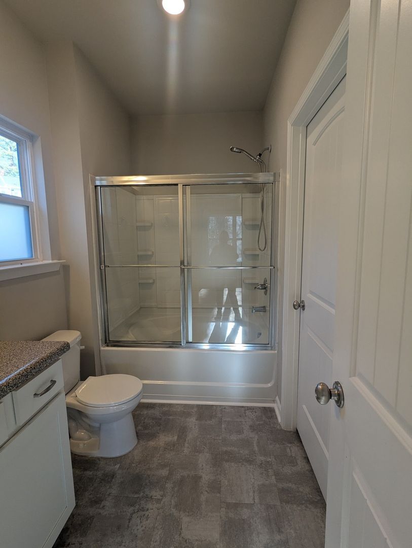 Building Photo - 385 Orchard Ln