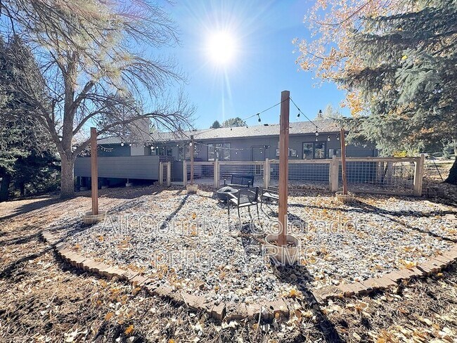 Building Photo - 460 Wintery Cir N