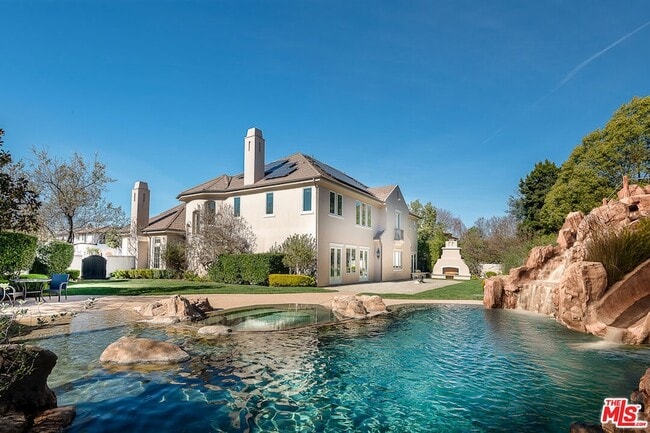 Building Photo - 4130 Prado De Los Caballos