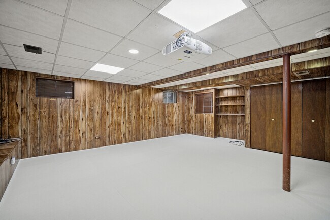 Building Photo - 1037 Heatherfield Ln