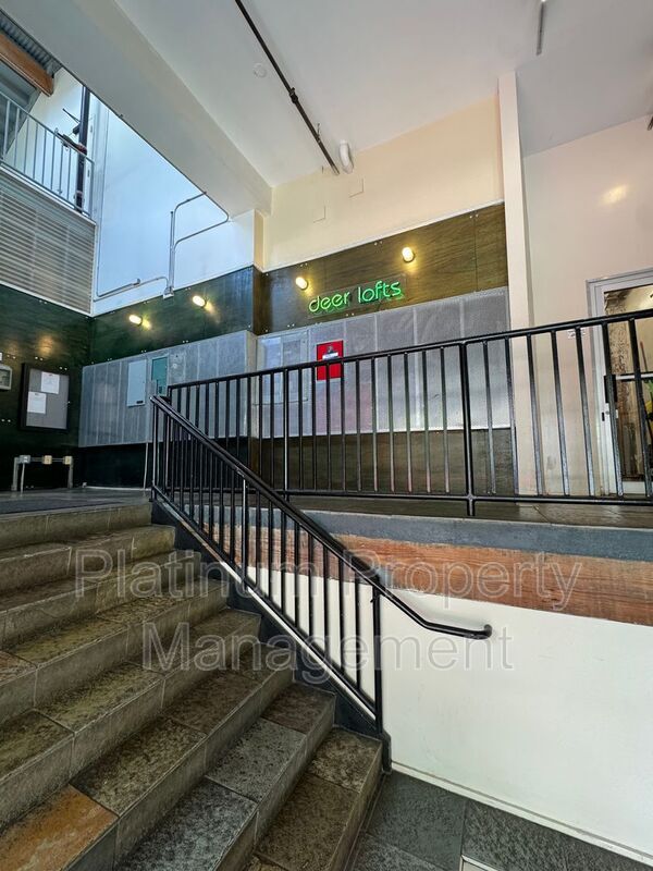 Building Photo - 326 Nelson St SW