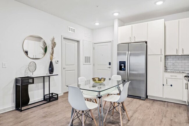 Building Photo - 14533 Star Water Rd