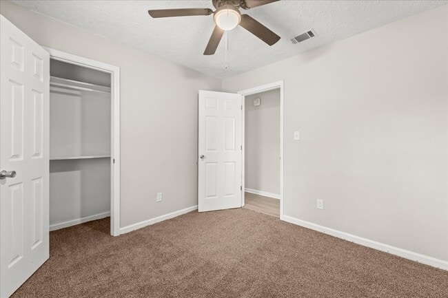 Building Photo - 2357 Basswood Dr