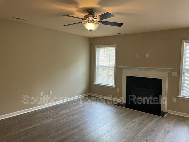 Building Photo - 42 Expedition Dr