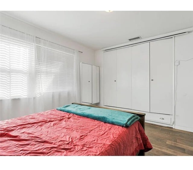 Building Photo - 227 Valle Vista Ave