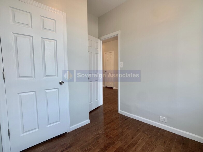 Building Photo - 540 W 158th St