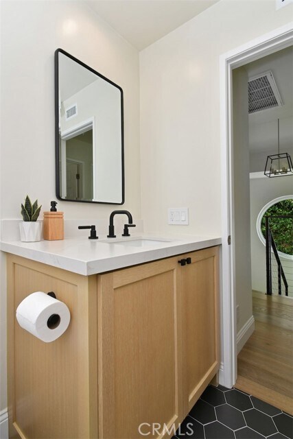 Building Photo - 24715 Vía Del Llano