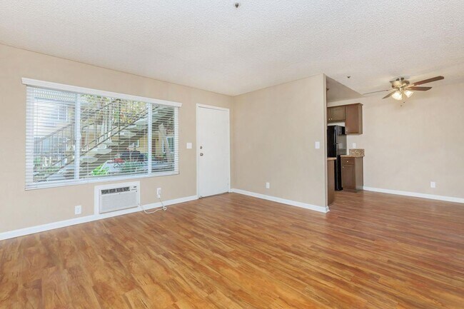 Interior Photo - Newport Gardens Apartments, Vista