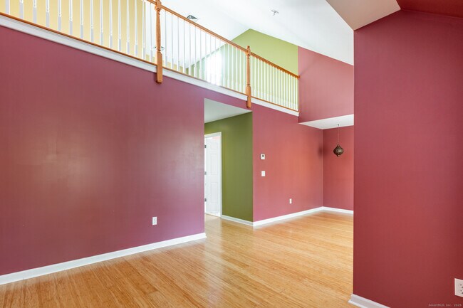 Building Photo - 49 Park Pl Cir