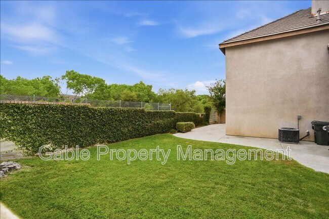 Building Photo - 23206 Brooke Ln