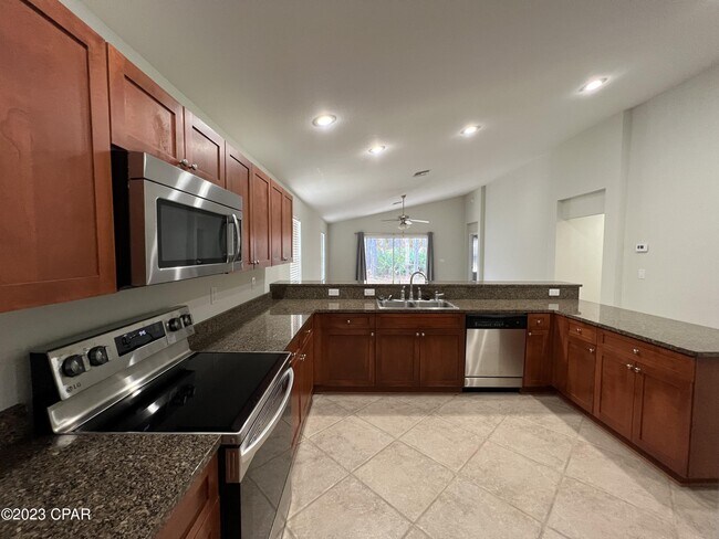 Building Photo - 103 Middleburg Dr