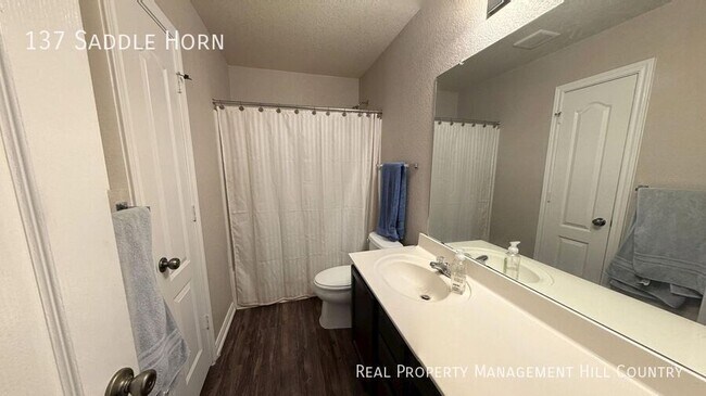 Building Photo - 137 Saddle Horn