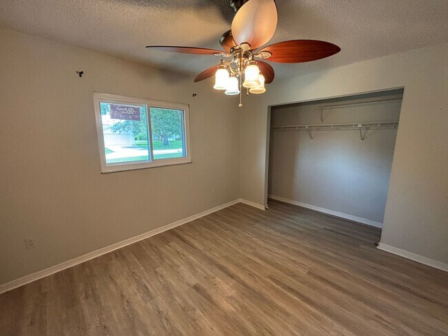 Building Photo - 6366 SW 115th Street Rd
