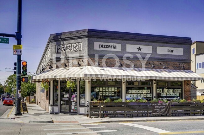 Building Photo - Prime Luxury Berkeley Townhouse with Rooftop Deck AVAILABLE NOW