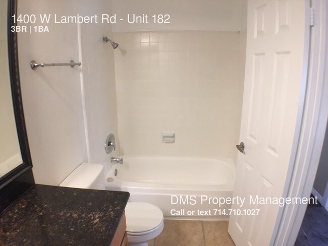 Building Photo - 1400 W Lambert Rd