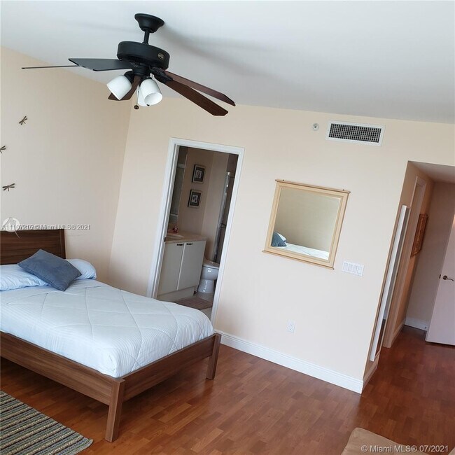 Building Photo - 3301 NE 183rd St