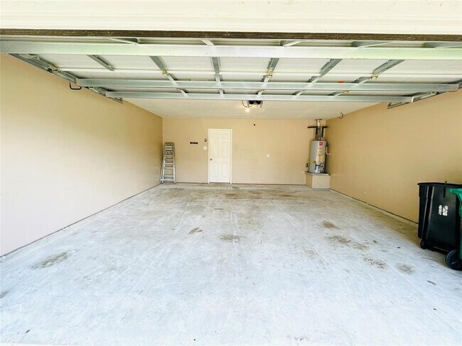 Building Photo - 3022 Texas Trail Ln