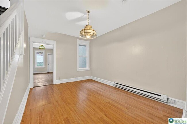 Building Photo - 503 W Gordon St