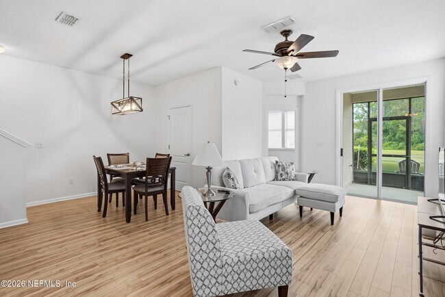 Building Photo - 6119 Bartram Village Dr