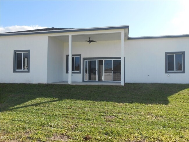 Building Photo - 3510 2nd St W