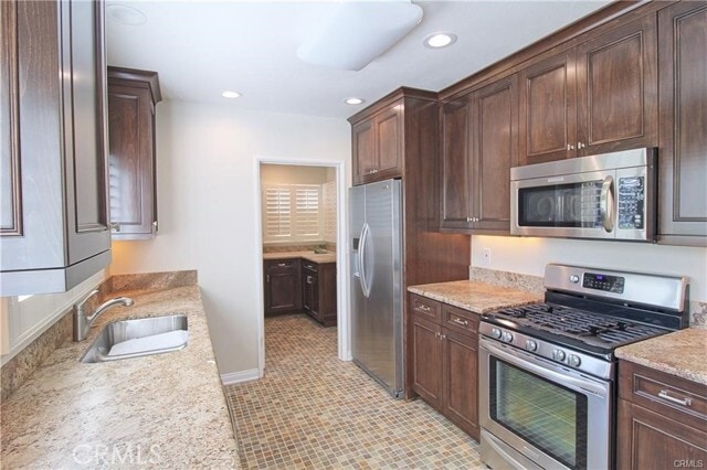 Building Photo - 35385 Yucaipa Blvd