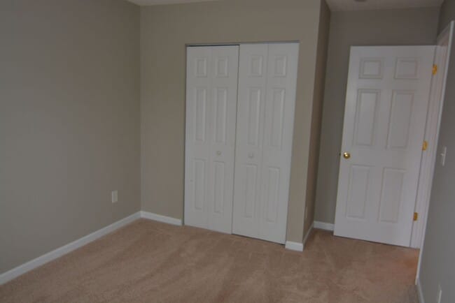 Building Photo - Sophisticated Living Near RTP & Duke