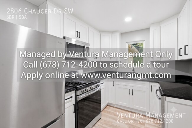 Building Photo - 2806 Chaucer Dr SW