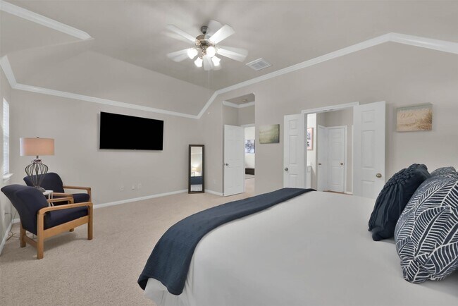 Building Photo - 15 Aquiline Oaks Pl