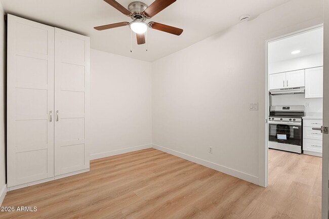 Building Photo - 1646 E McKinley St