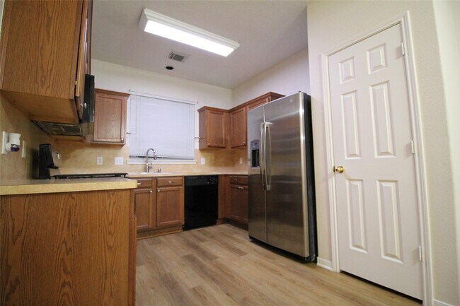 Building Photo - 21123 Sprouse Cir