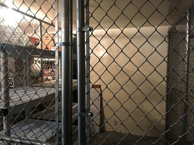 Building Photo - Condo For Rent - Art Museum/Fairmount