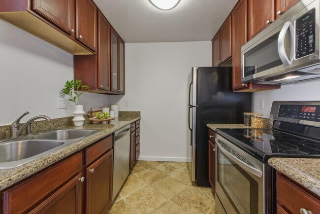 Building Photo - 1144 Yarwood Ct