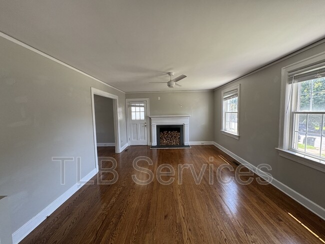 Building Photo - 310 Yeardley Ave