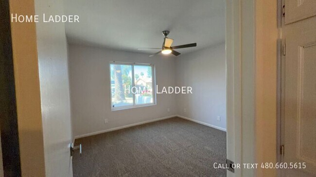 Building Photo - 4362 E Ludlow Dr