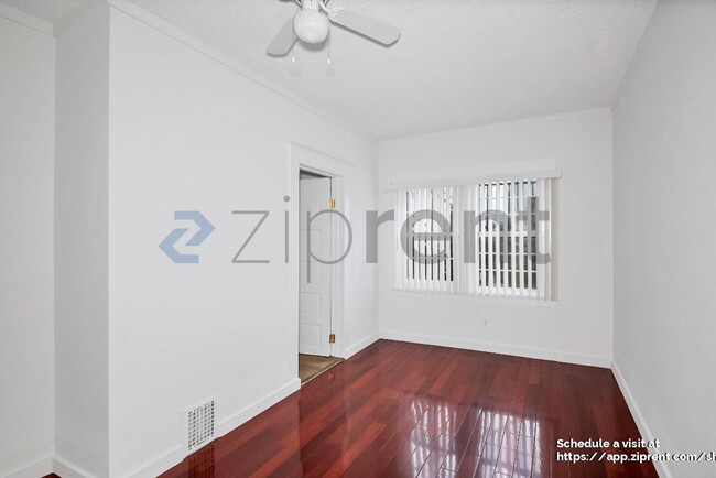 Building Photo - 1425 3rd Ave