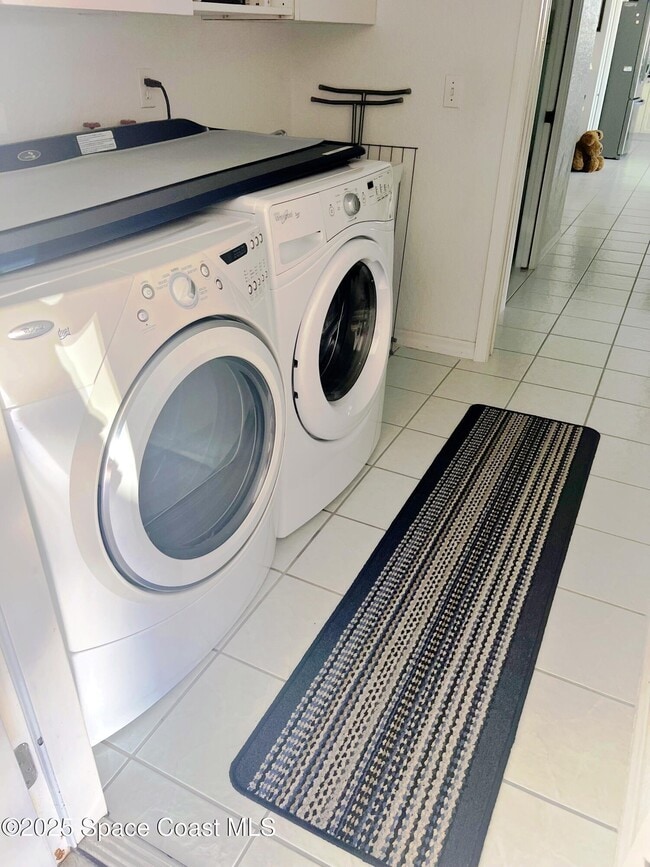 Building Photo - 150 Sandy Shoes Dr