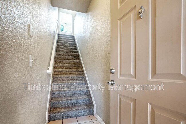 Building Photo - 4880 Kerry Lynn View