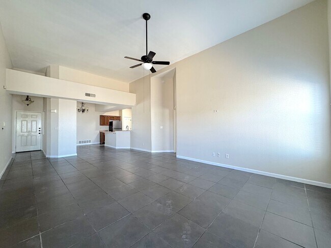 Building Photo - East El Paso 4bed/2bath