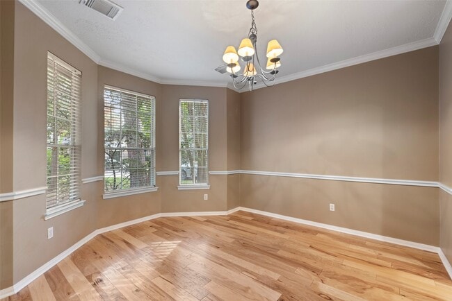 Building Photo - 18 Valley Mead Pl