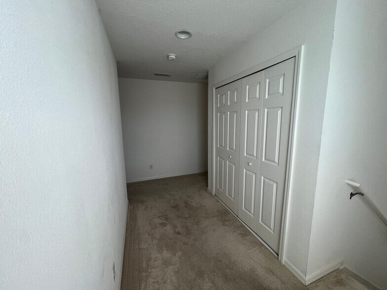 Building Photo - 310 Annabelle Way