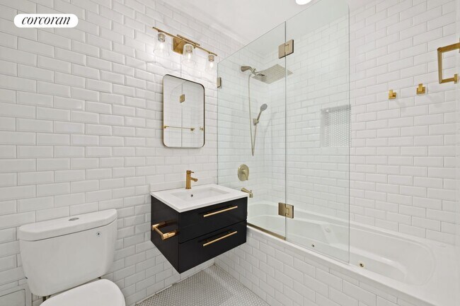 Building Photo - 203 W 90th St