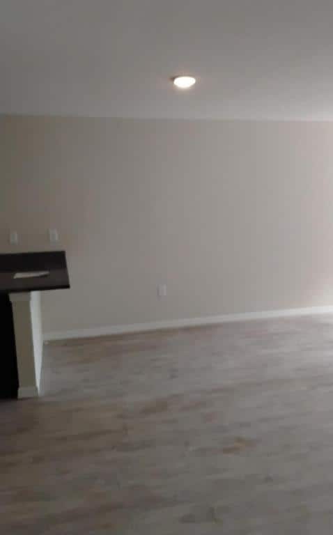 Building Photo - 9426 N Manashee Dr