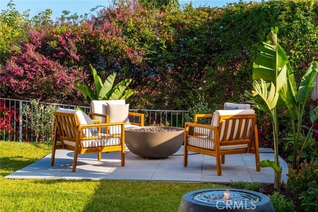 Building Photo - 24976 Sea Crest Dr
