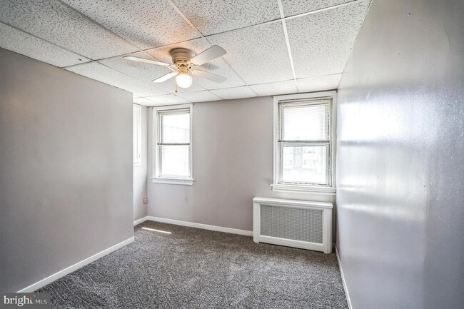 Building Photo - 239 Lemonte St