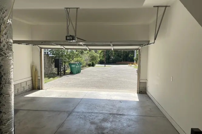 Building Photo - 5521 Kentucky Ave