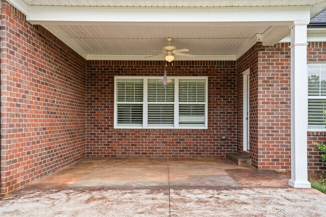 Building Photo - 2035 Prestwick Pl