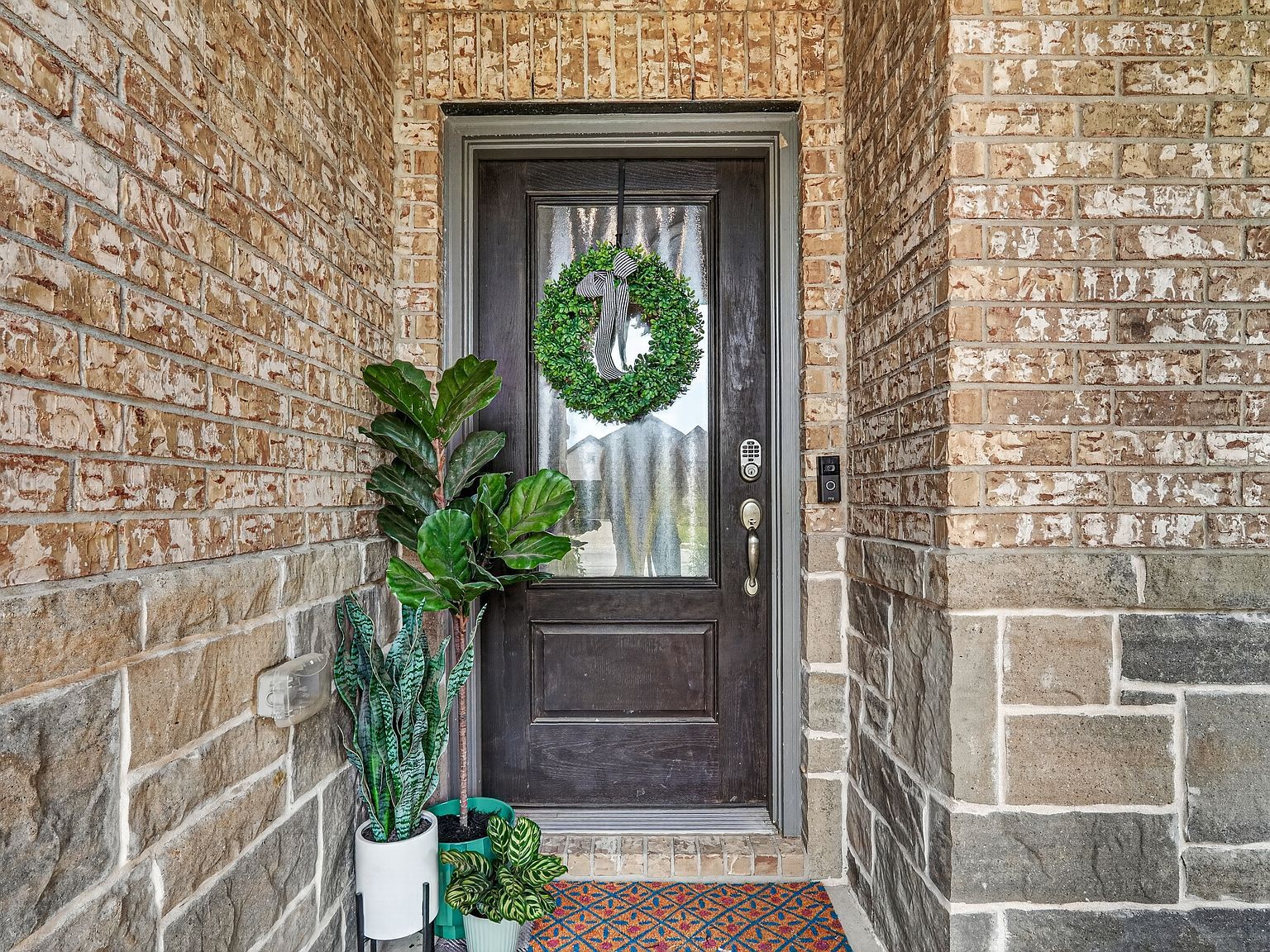 Building Photo - 480 Pebble Brook Ln