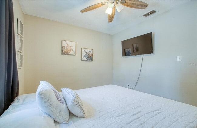 Building Photo - 5213 97th Way N